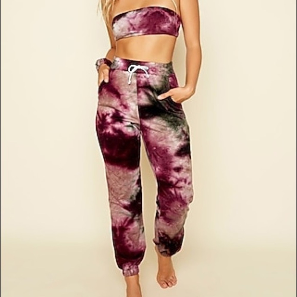 Dipping Daisies Lounge Set